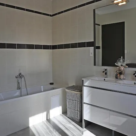 Luxury With Private Pool, Cleaning Included Villa